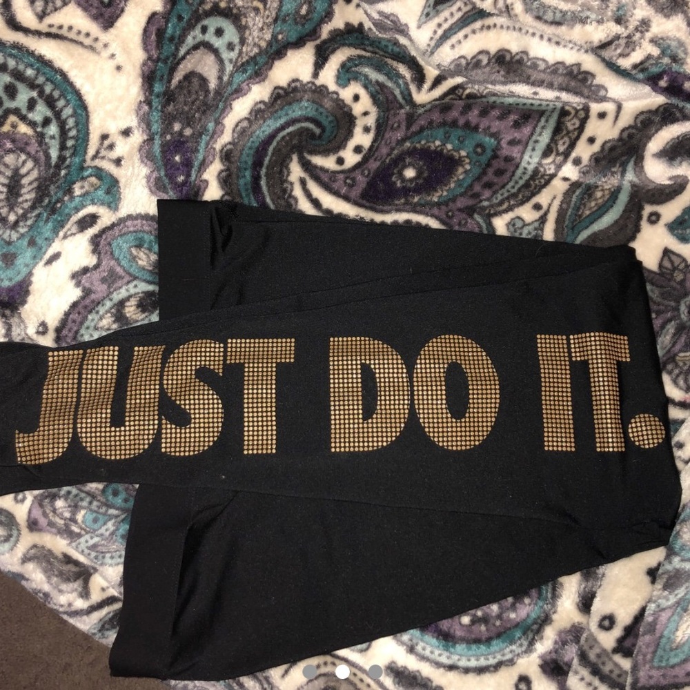 Nike leggings